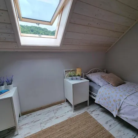 W Gorach Gorce Pieniny Апартаменты Tylmanowa
